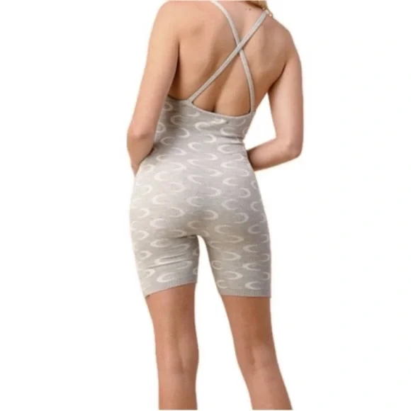 "Dreamy" Moon Printed Gray Romper - Small, Medium & Large - Picture 2 of 5